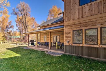 Riverfront Home W/ Bbq: 2 Mi To Downtown Gunnison!