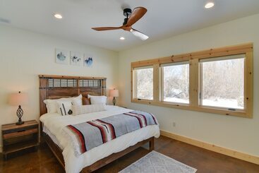 Riverfront Home W/ Bbq: 2 Mi To Downtown Gunnison!