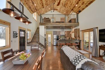 Riverfront Home W/ Bbq: 2 Mi To Downtown Gunnison!