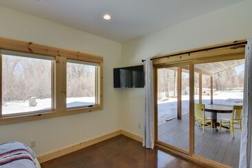 Riverfront Home W/ Bbq: 2 Mi To Downtown Gunnison!