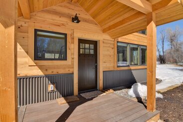 Riverfront Home W/ Bbq: 2 Mi To Downtown Gunnison!