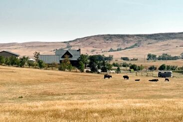 Spearfish Home On 40 Acres W/ Private Lake!