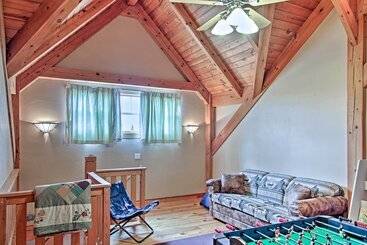 Spearfish Home On 40 Acres W/ Private Lake!