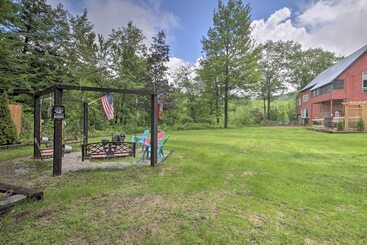 White Mountains Home W/ Hot Tub   Walk To Town!