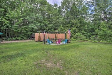 White Mountains Home W/ Hot Tub   Walk To Town!