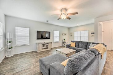 کلبه Austin Home ~ 12 Mi To Downtown!