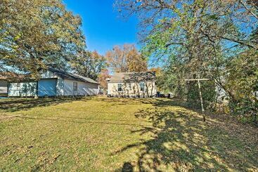 2 Mi To Historic Sites: Cozy Fort Smith Home!