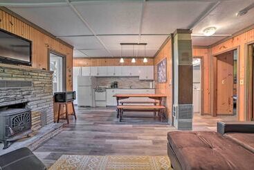 Comfy Burt Lake Abode   On Site Lake Access!