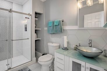 Cozy Atlanta Home ~ 3 Mi To Dtwn Attractions!