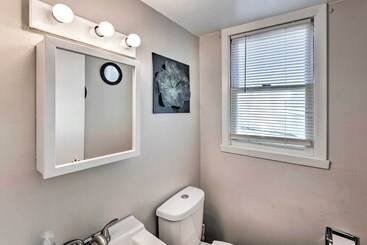 Family Friendly Rockford Home W/ Private Yard!