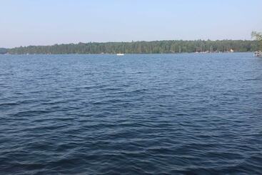Four Season Lake Cabin W/ Canoe & Paddle Boat!