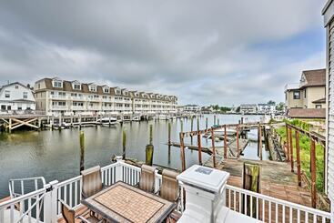 کلبه Home W/water Views, 1 Mi To Boardwalk/casinos