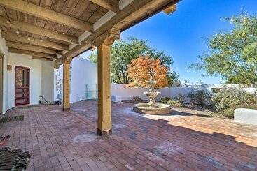 Las Cruces Home  La Casa Blanca  W/ Courtyard