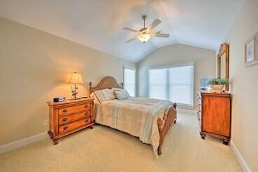 Manteo Waterfront Resort Home W/ 30 Ft Dock!