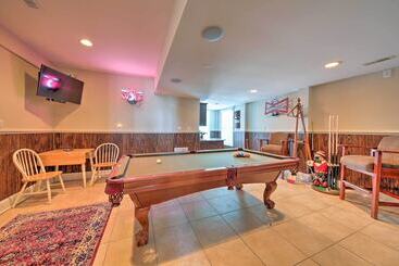 Manteo Waterfront Resort Home W/ 30 Ft Dock!