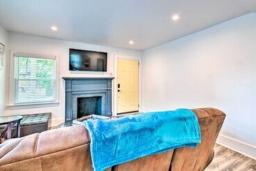 Pet Friendly Fayetteville Home W/ Fenced Yard