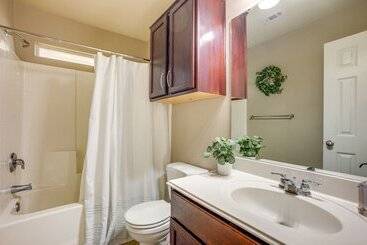 Pet Friendly Texas Retreat W/ Fenced In Yard!