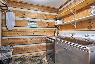 Pigeon Forge Cabin W/ Hot Tub, 12 Mi To Dollywood!