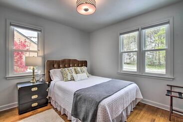 Renovated Historic Home < 1 Mile To Eagle Point!