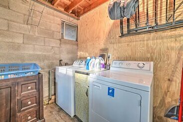 Spacious Houghton Lake Cabin W/ Gas Grill!