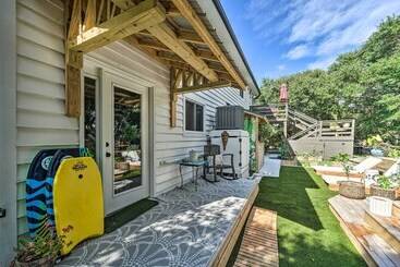 コテージ Topsail Beach Villa: Outdoor Oasis W/ Hot Tub