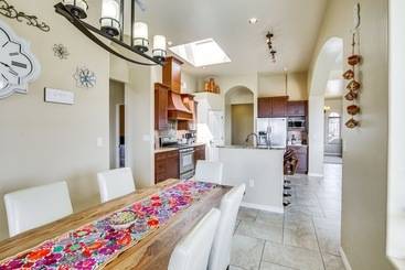 Unique Las Cruces Home W/ Patio + Gas Grill!