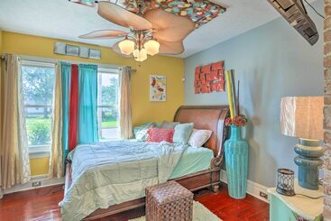 Unique Sandusky Home ~ 2 Blocks To Downtown!