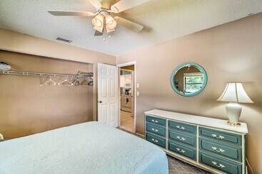 بيت ريفى 4 Mi To Beaches: Home W/ Lanai & Yard In Venice!