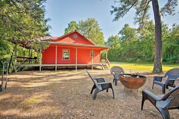 بيت ريفى Quiet Mountain Fork River Cabin W/ Water View Deck