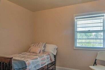 Central Escalante Home ~ 5 Mi To Grand Staircase!