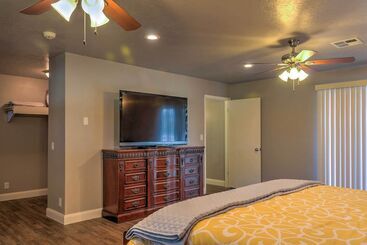 Central Escalante Home ~ 5 Mi To Grand Staircase!