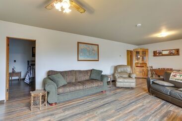 Classic Mountain Home, Half Mi To Main Street