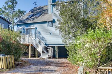 Home W/ Wetland Views  Half Mi To Bethany Beach!
