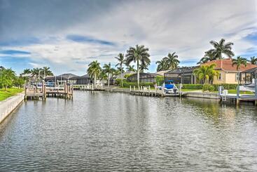 Marco Island Home W/ Southwest Sun & 2 Mi To Beach