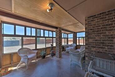 Mountain View Desert Home   25 Mins To White Sands