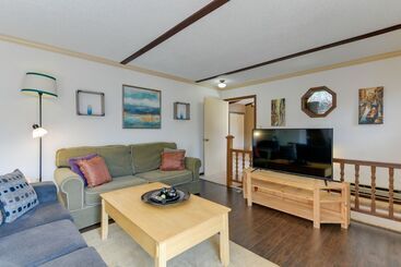 Mountain View Maggie Valley House W/ Spacious Deck