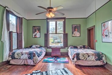 Pet Friendly Shreveport Home ~ 1 Mile To Downtown!