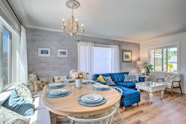 Quaint  Sur La Mer  Cottage W/ Deck, Fire Pit