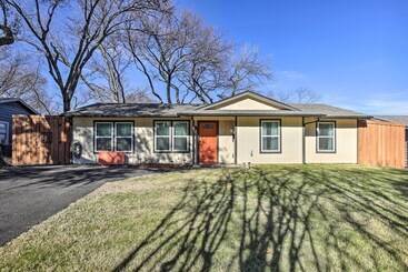 ~ 12 Mi To Dtwn: Dallas Area Suburban Home W/ Yard