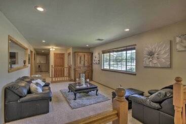 Spacious Lancaster Family Ranch   Bbq & Patio