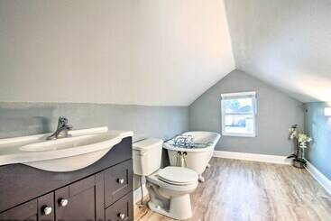 Updated Great Falls Home W/ Fire Pit, Deck & Yard!