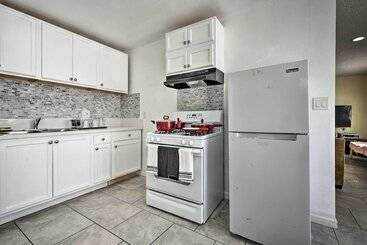 Whittier Duplex Unit Near Beaches & Hiking!