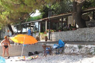 Beach House Nono
