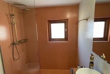 Bed and Breakfast Midgard Suites   Medieval Town