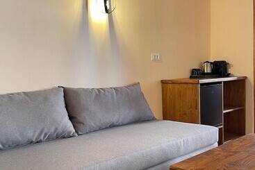 Bed and Breakfast Midgard Suites   Medieval Town
