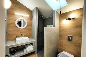 Centro Urban Suites