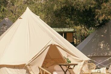 هتل Camping El Garrofer