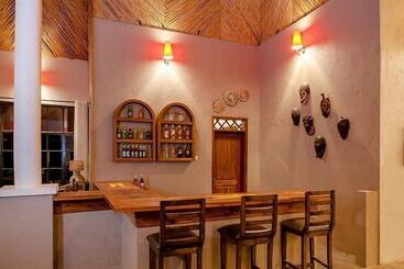 هتل Elephant Plains Lodge