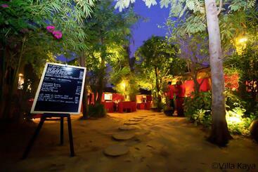 هتل Villa Kaya Lodge