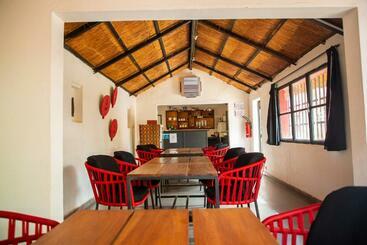 هتل Villa Kaya Lodge